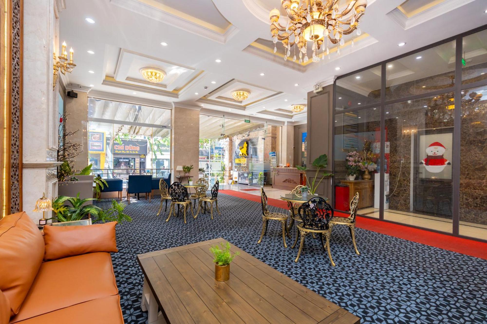 Prague Hotel Vũng Tàu Eksteriør billede
